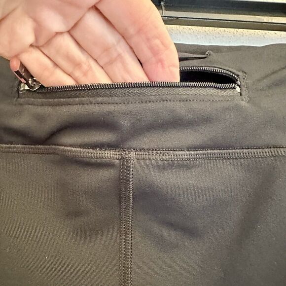 UNDER ARMOUR BLACK & HOT PINK ACTIVE WORKOUT  STRETCH‎ PANTS LEGGINGS CAPRIS ZIP - Picture 6 of 8